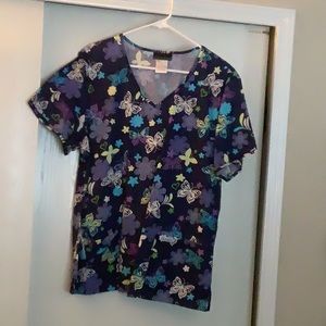 Cherokee women’s scrub top